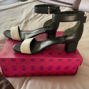 Tory Burch Tana 45MM Sandal, size 9